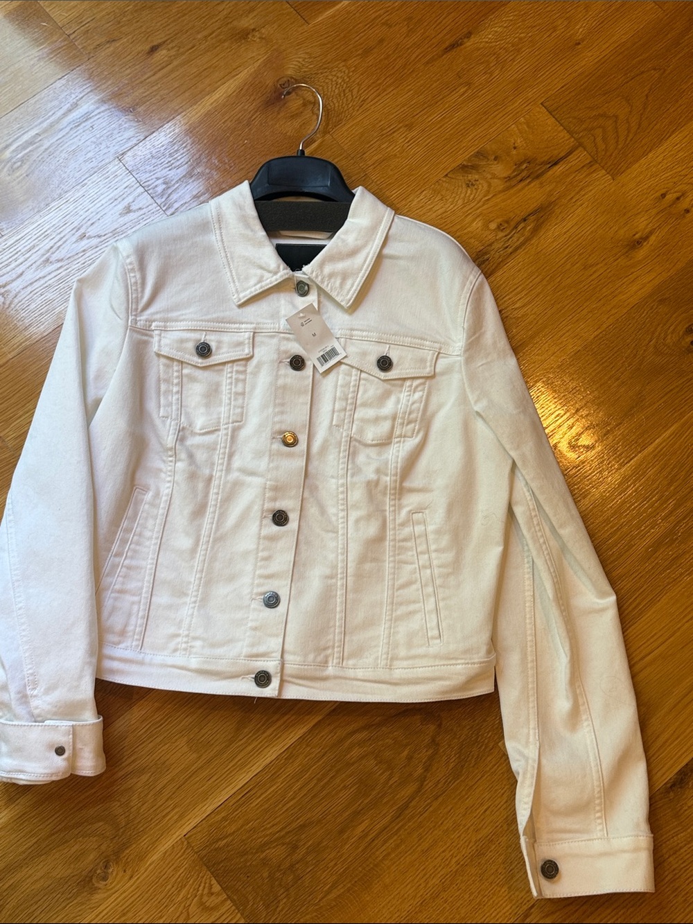 Banana Republic White Denim Jacket - Classic Button-Front NWT medium